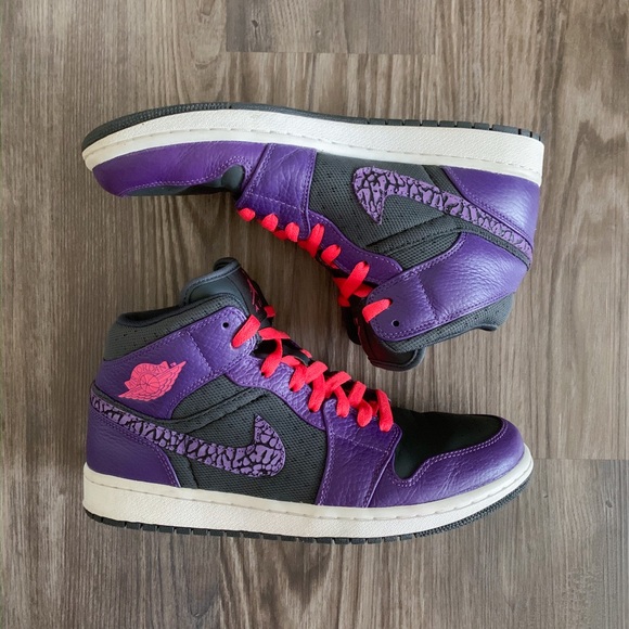 air jordan 1 phat purple
